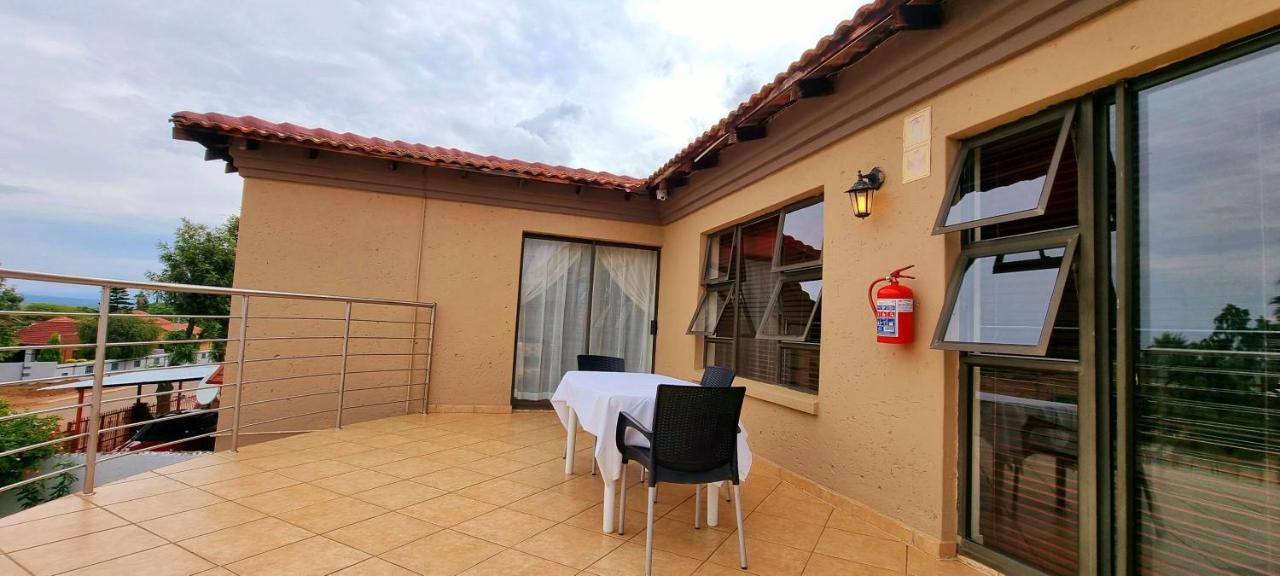 Asda Guesthouse Mogwase エクステリア 写真