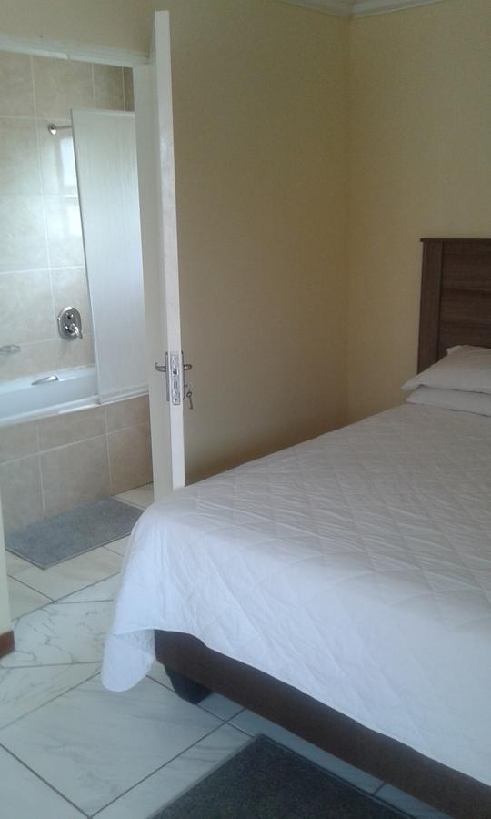 Asda Guesthouse Mogwase エクステリア 写真